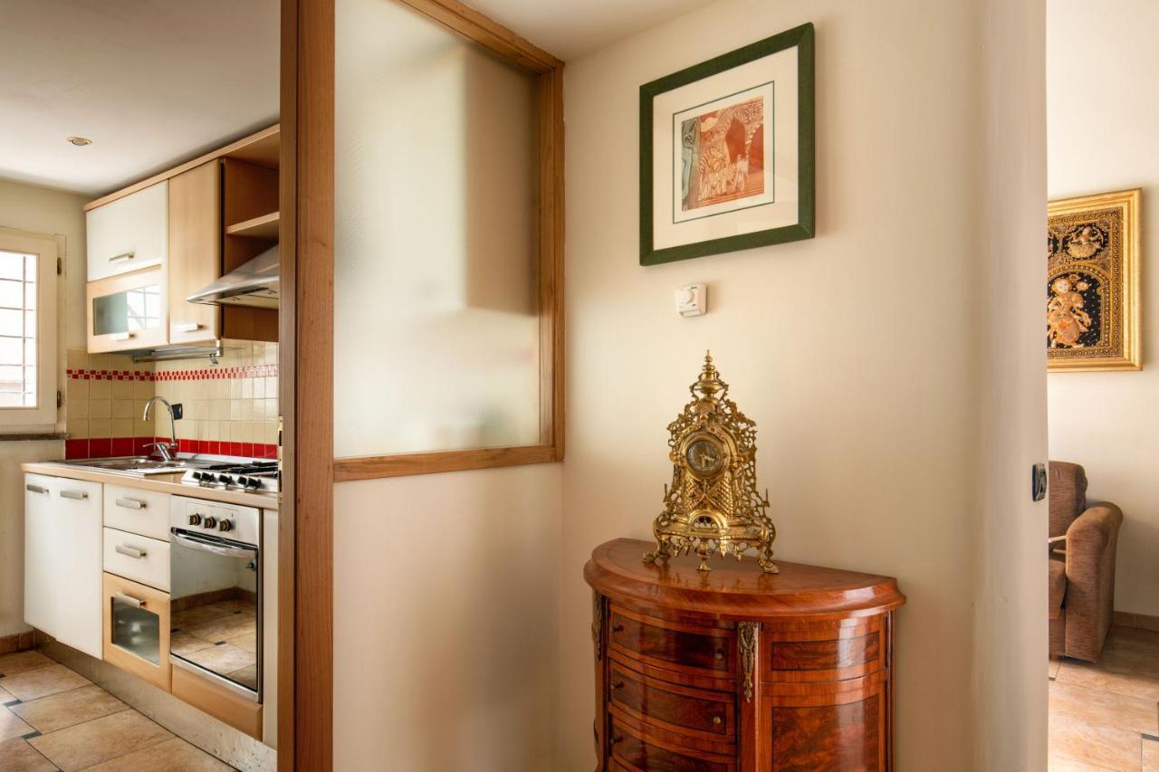 Cappellari Apartments - Campo De' Fiori Roma Dış mekan fotoğraf